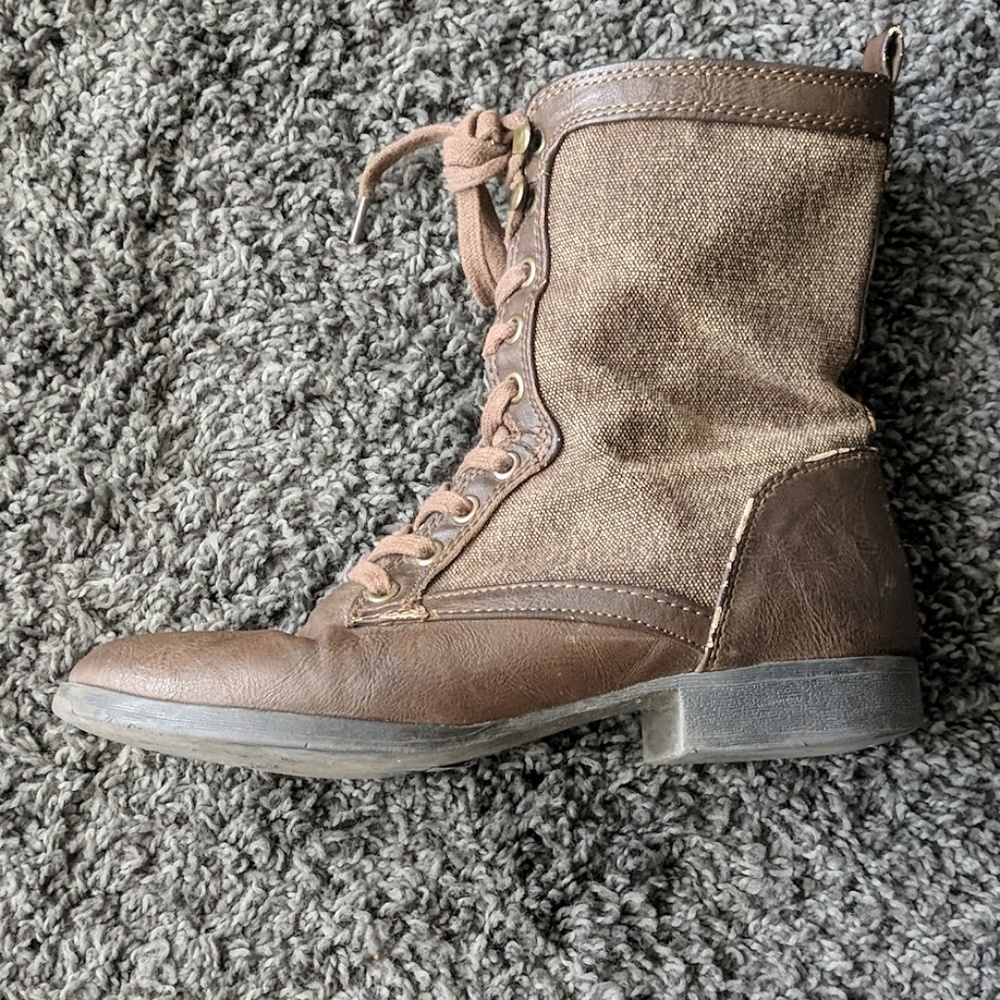 Women's Brown Vintage Combat Boots (US Size 7.5)